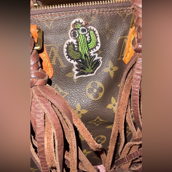 Authentic Louis Vuitton Speedy 30 Handbag - Picture 5 of 6